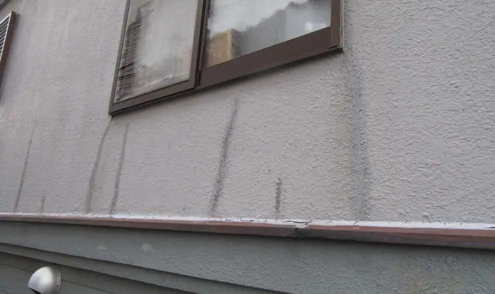 外壁のひび割れは劣化のサイン 4つの原因と補修方法 費用相場