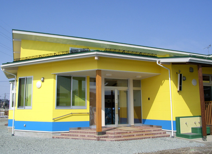 黄色の幼稚園