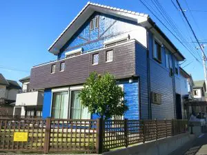 塗り替えたい色が見つかる オシャレな青い外壁の施工事例35選