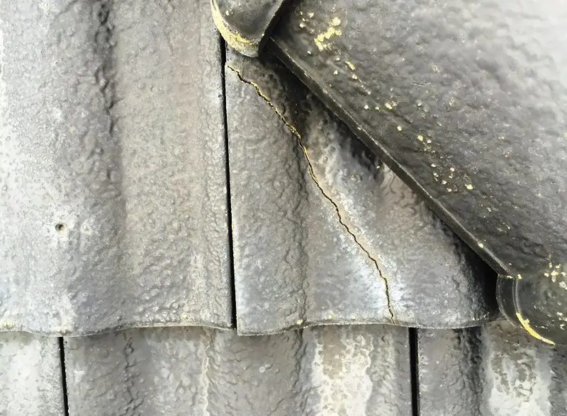 5つの症状別 屋根瓦の修理方法 費用 業者選びをプロが徹底解説