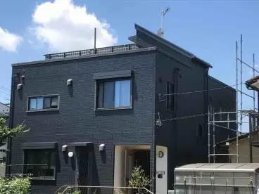 一覧表付 ガルバリウム鋼板屋根の種類7選と我が家に合った選び方