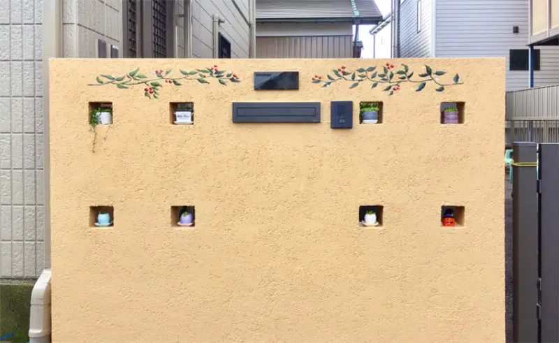 ブロック塀を塗装でおしゃれに 事例12選と素敵に仕上げる3つの工夫