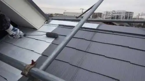 スレート屋根のひび割れ・欠けの補修方法・費用相場をプロが徹底解説