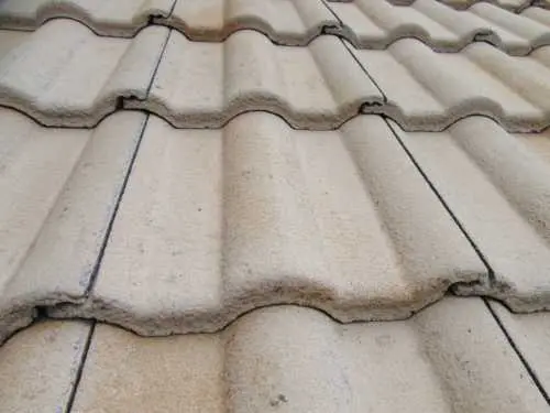 モニエル瓦の塗装で知っておくべき3つの注意点をプロが徹底解説！